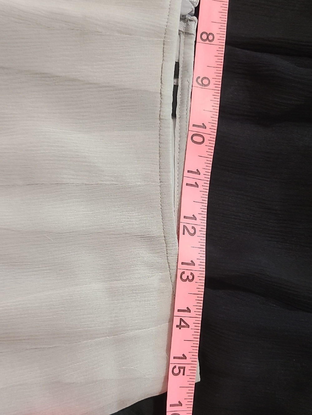 New ISDA Beautiful Silk Skirt. - Picture 7 of 10